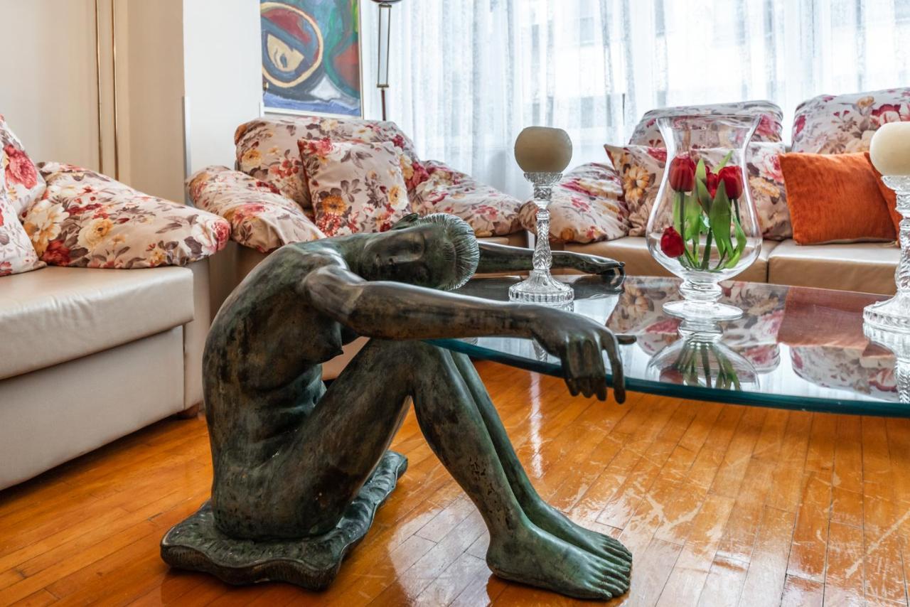 Vintage And Warm 2Br Apartament In Tirana Extérieur photo
